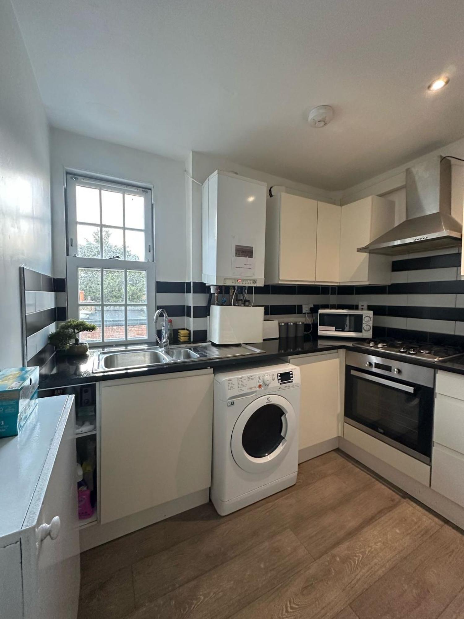 "Euston Comfort" 3 Bedroom Flat In Kings Cross, St Pancras!!!!118B London Exterior photo